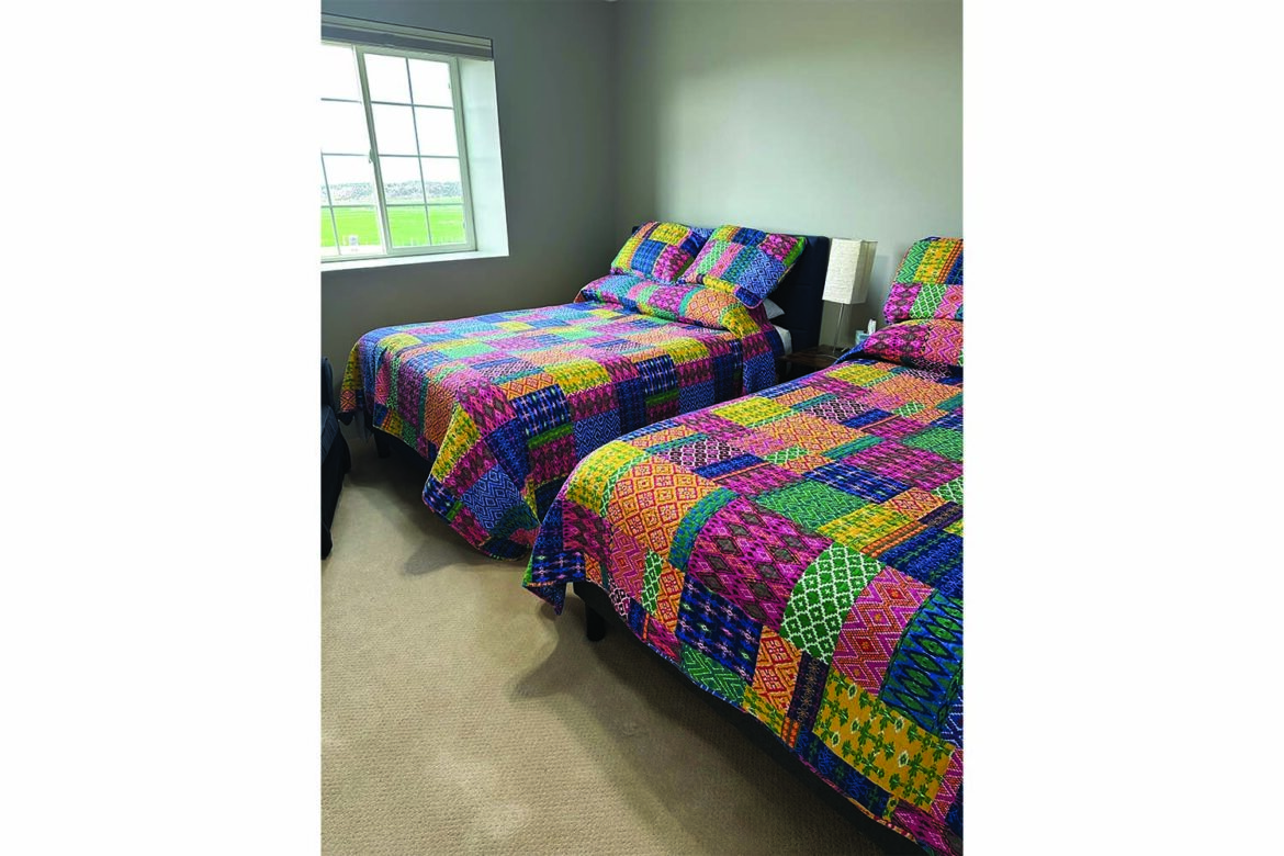 2FullBeds